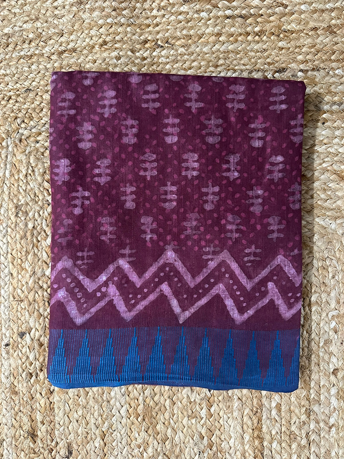 Maroon Impression